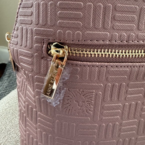 PINK ANNE KLEIN PACKPACK - Picture 3 of 8